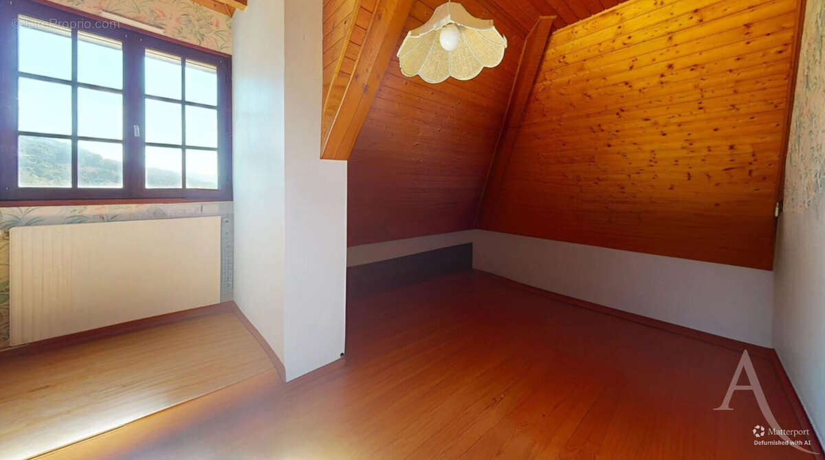 Maison à SAINT-JEAN-LE-VIEUX