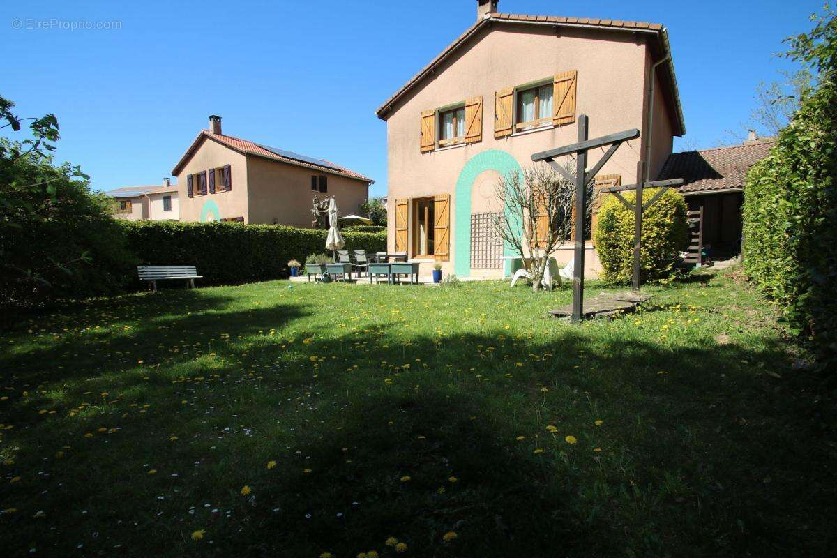 EXCLUSIVITÉ : Maison de Charme avec Vue Lac – Vaulx-Milieu (9 min Gare La Verpillière) - photo 20