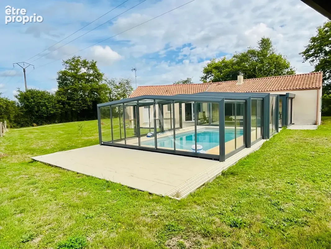 Maison Familiale de 2009 -Sainte Flaive Des Loups - 3 chambres - 119m² - photo 15