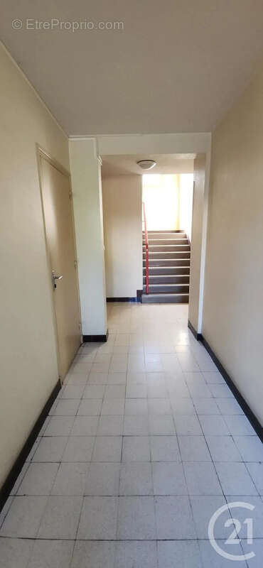 Appartement 58 m² à Aurillac  - photo 8