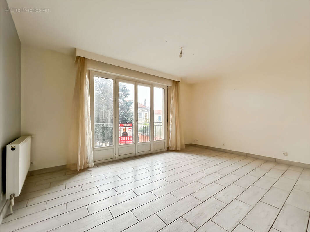 Appartement à ROSNY-SOUS-BOIS