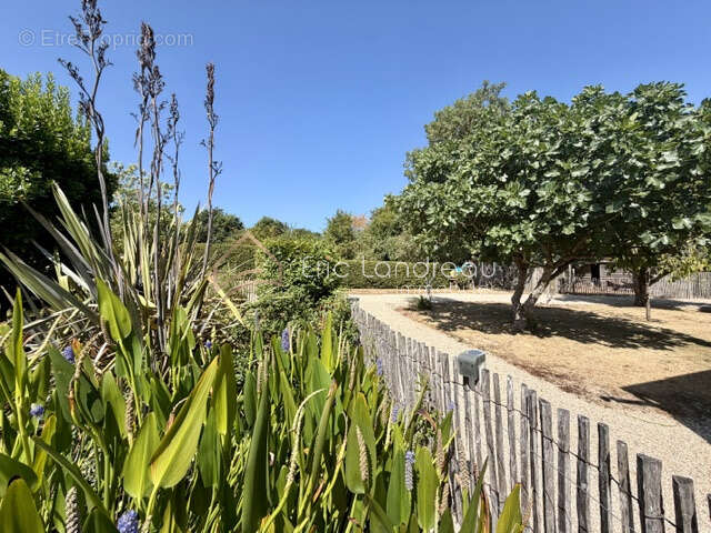Plus qu'un domaine, une destination. - photo 42