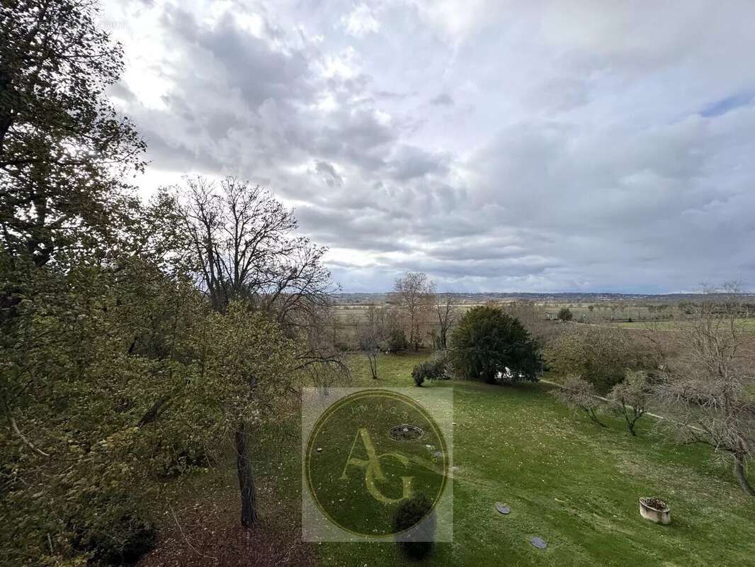 Appartement à BELBERAUD