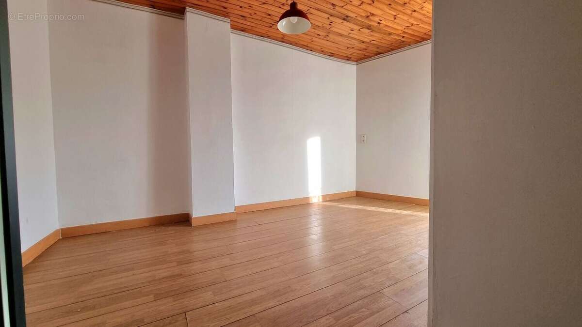 Maison à BOUJAN-SUR-LIBRON