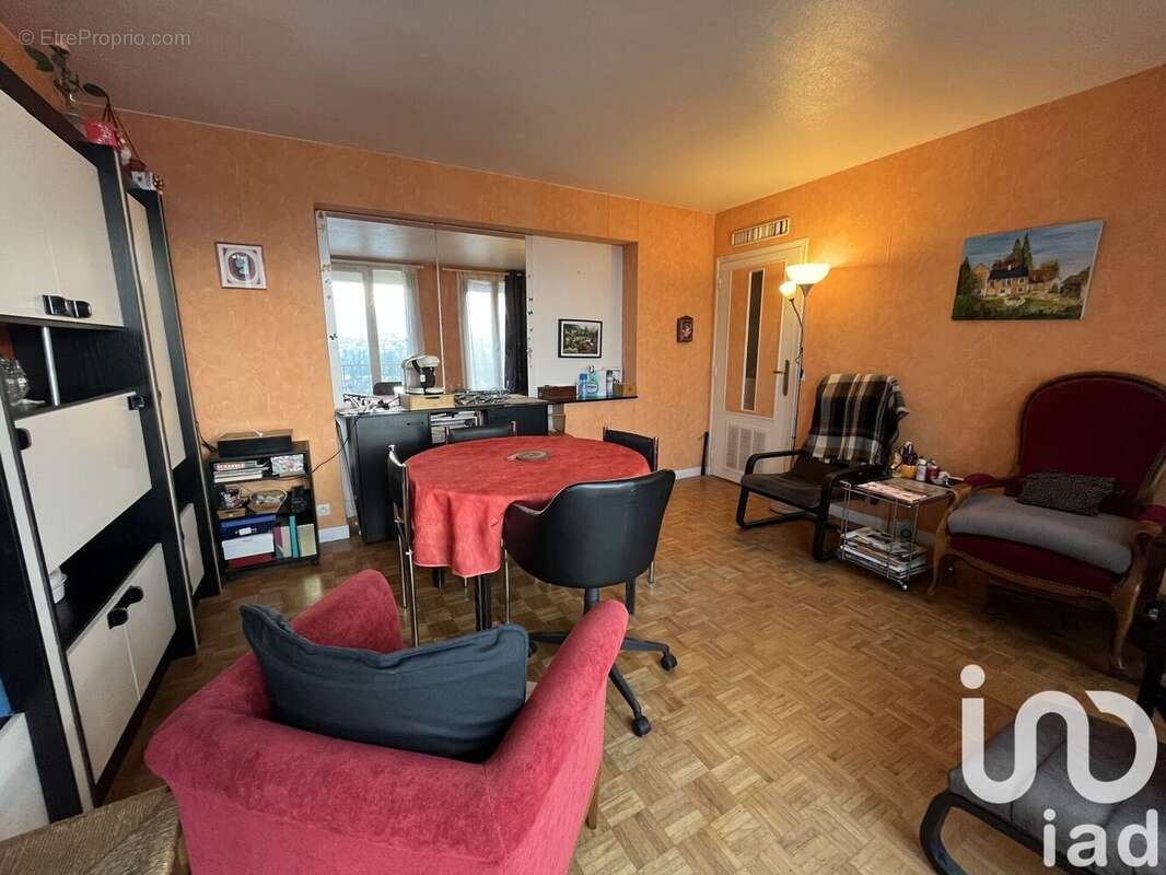 Photo 9 - Appartement à NEUILLY-SUR-MARNE