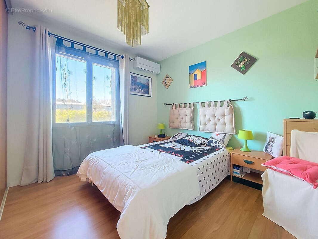 Maison à PAREMPUYRE