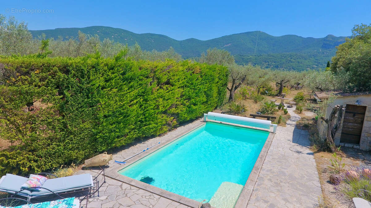 Nyons - elegante villa provencale avec piscine et vue - photo 9
