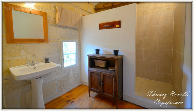Maison en pierre, 16 pièces, 8 chambres - photo 21