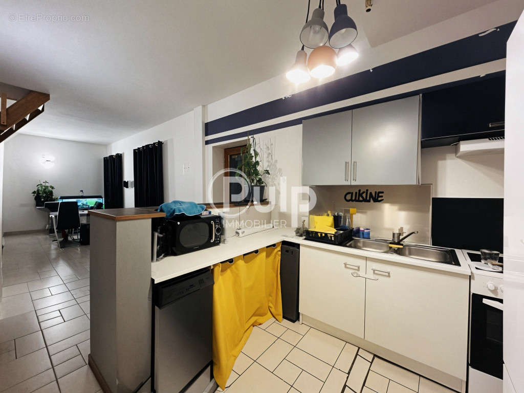 Appartement à ETAING