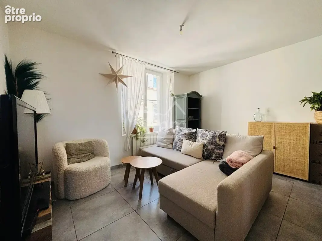Appartement T3 rénové avec balcon à Sisteron - photo 2