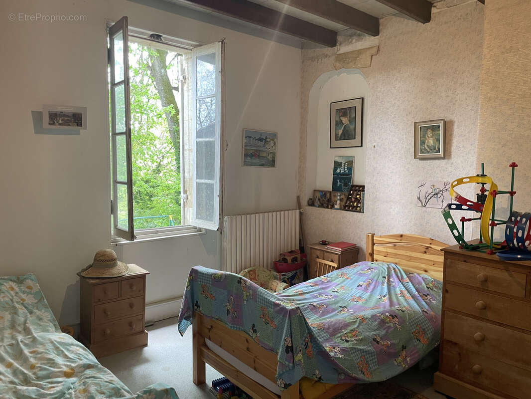 Maison à SAINTE-TERRE