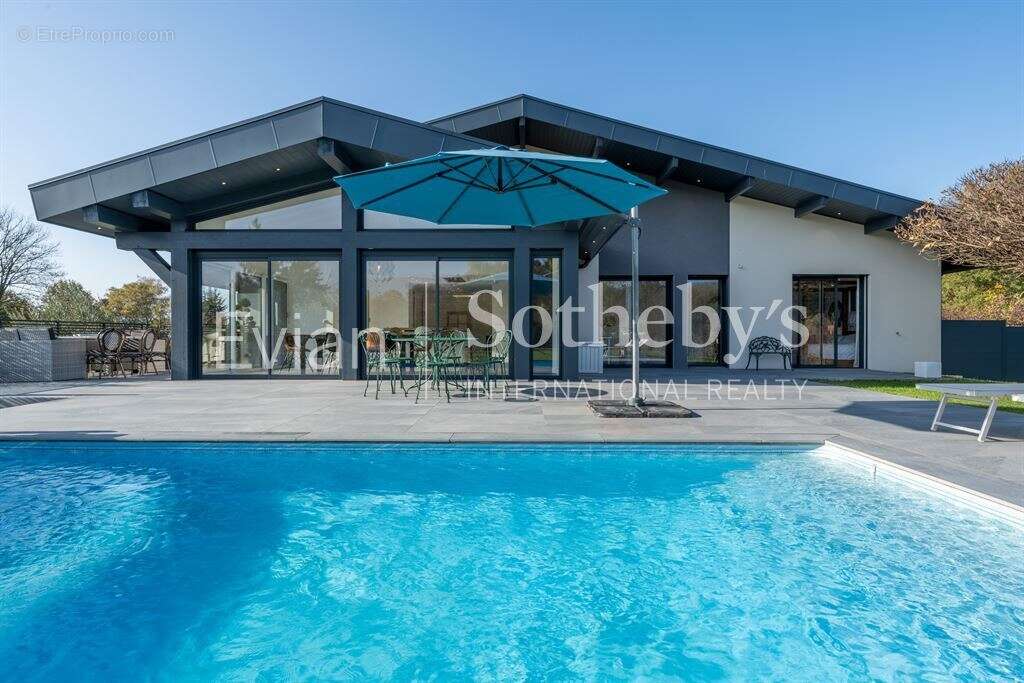 Maison à ANTHY-SUR-LEMAN