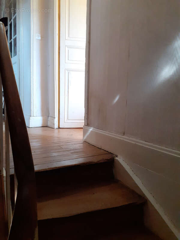 Maison à SERBANNES