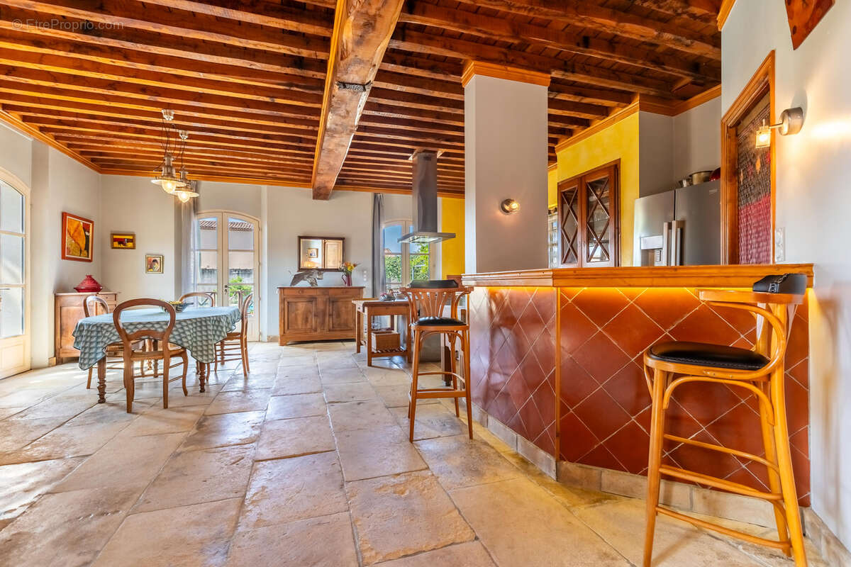 Maison à AIGUES-MORTES