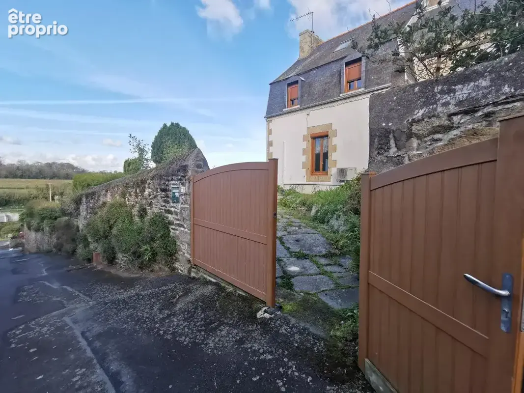 Maison 150 m² à La Roche-Derrien  - photo 2