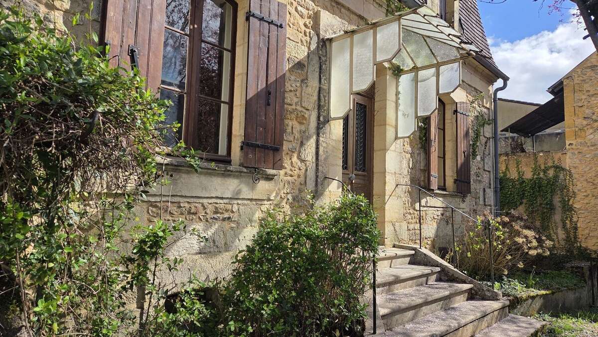 20260312143152 - Maison à SIORAC-EN-PERIGORD