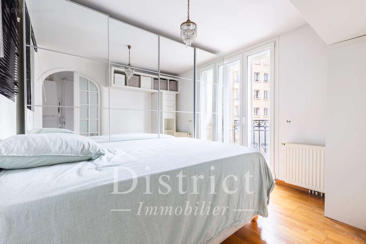 Appartement à PARIS-5E