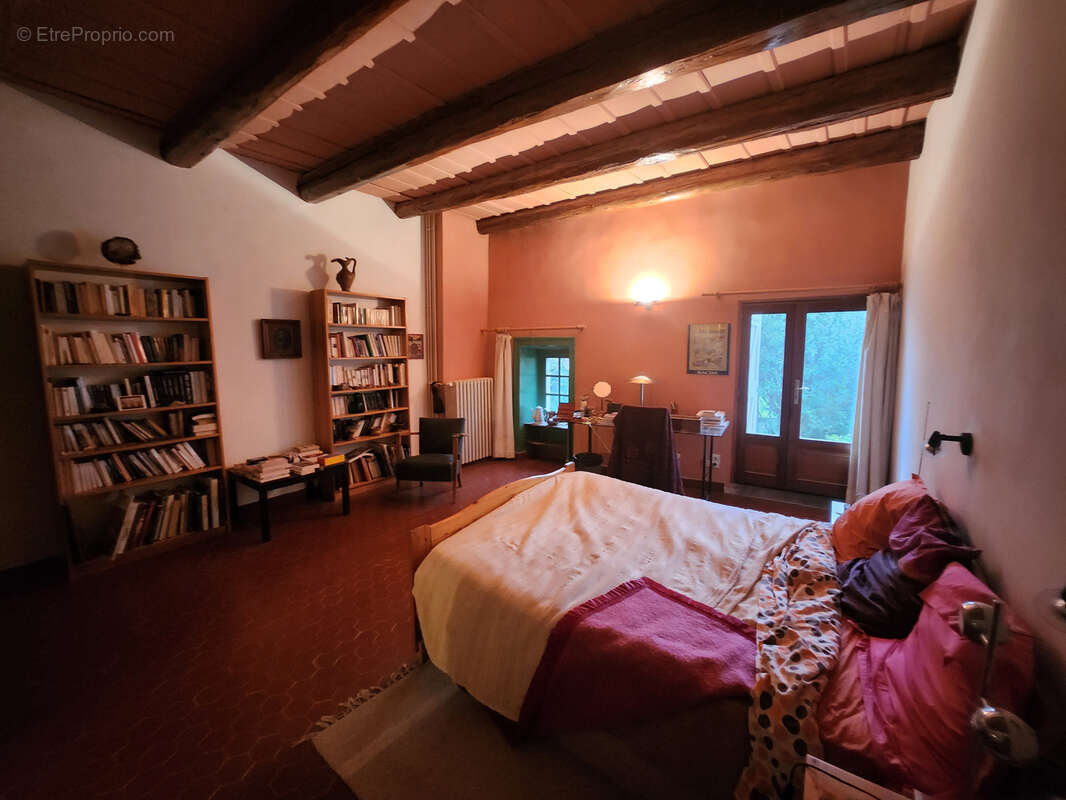 Maison à UZES