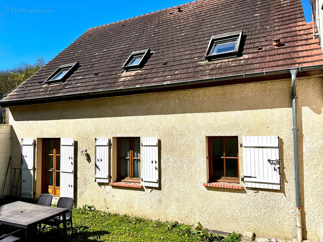 Maison à BEAUVAIS