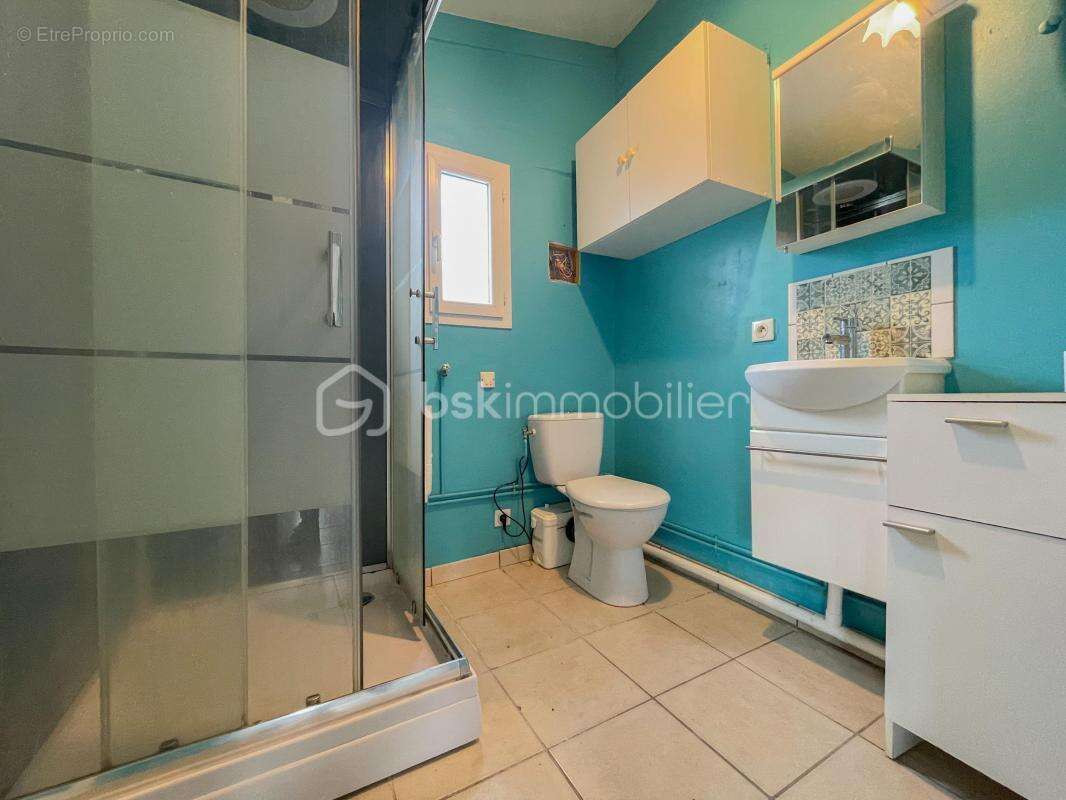 Maison à SAINT-HILAIRE-LES-PLACES