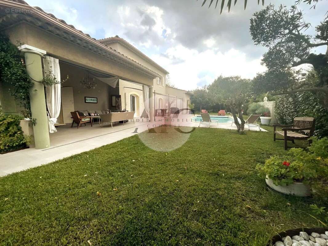 Maison à MONTAUROUX