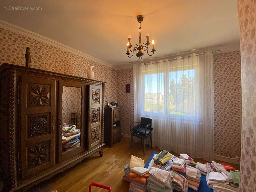 Saint-Brieuc ouest Maison de 140 m² avec accès indépendants - photo 9