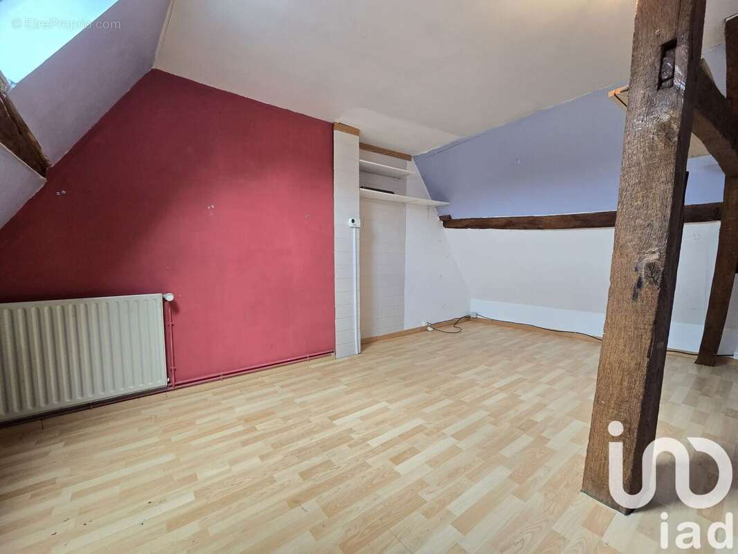 Maison 171 m² à Nogent-Le-Bernard  - photo 9