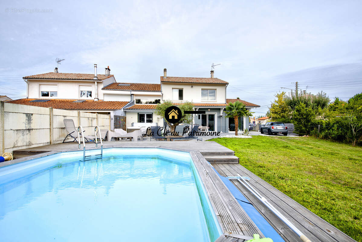 Maison à PESSAC