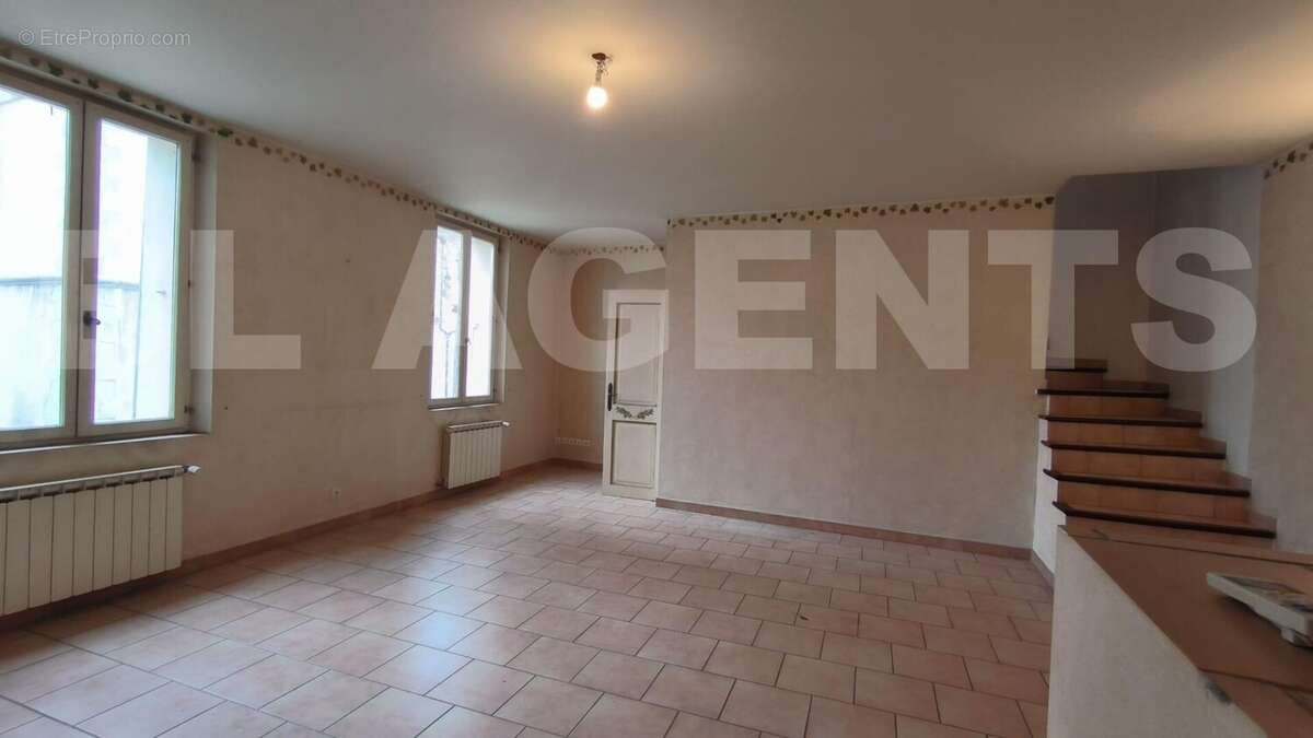 PHOTO-2025-02-21-21-05-50 (3) - Maison à GAREOULT