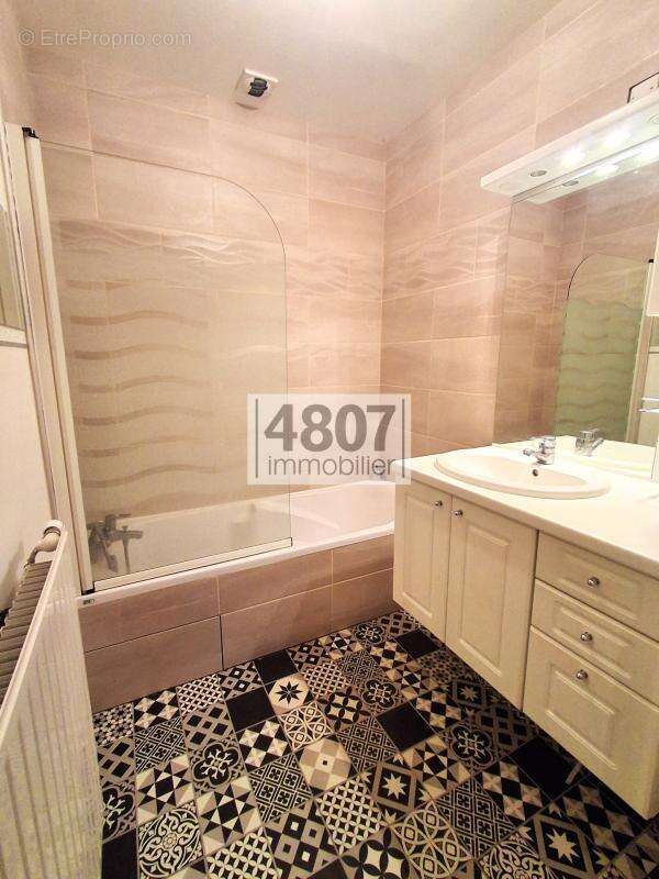 Appartement à SAINT-JULIEN-EN-GENEVOIS