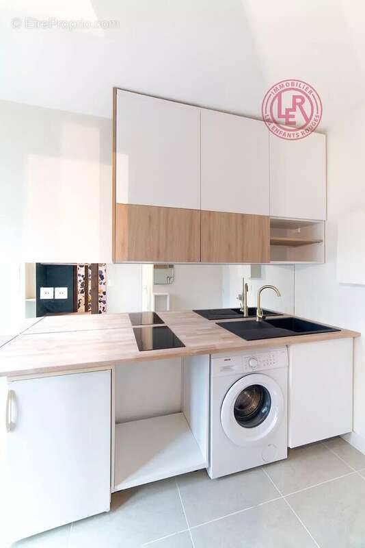 Appartement à PARIS-4E