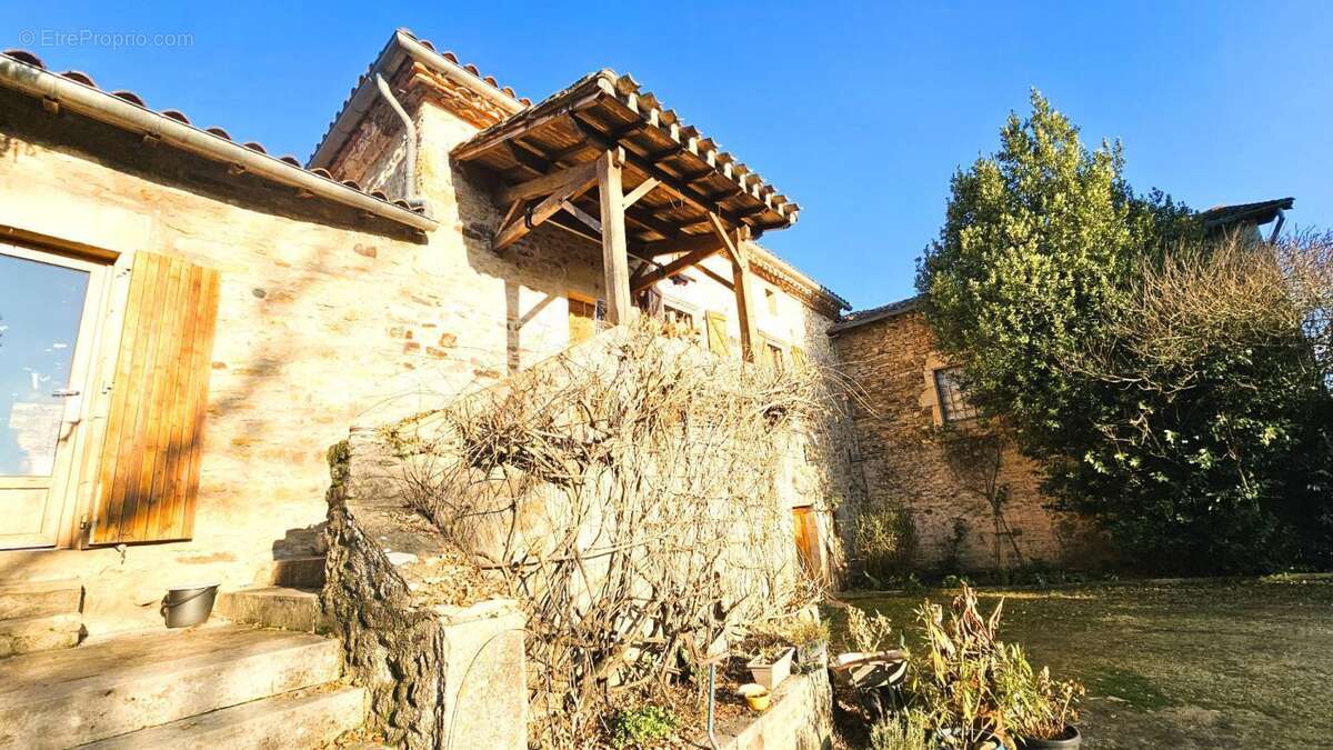 Maison à VAREN