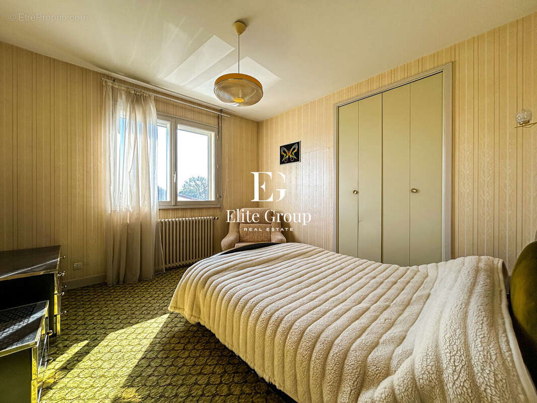 Maison à PORT-DES-BARQUES