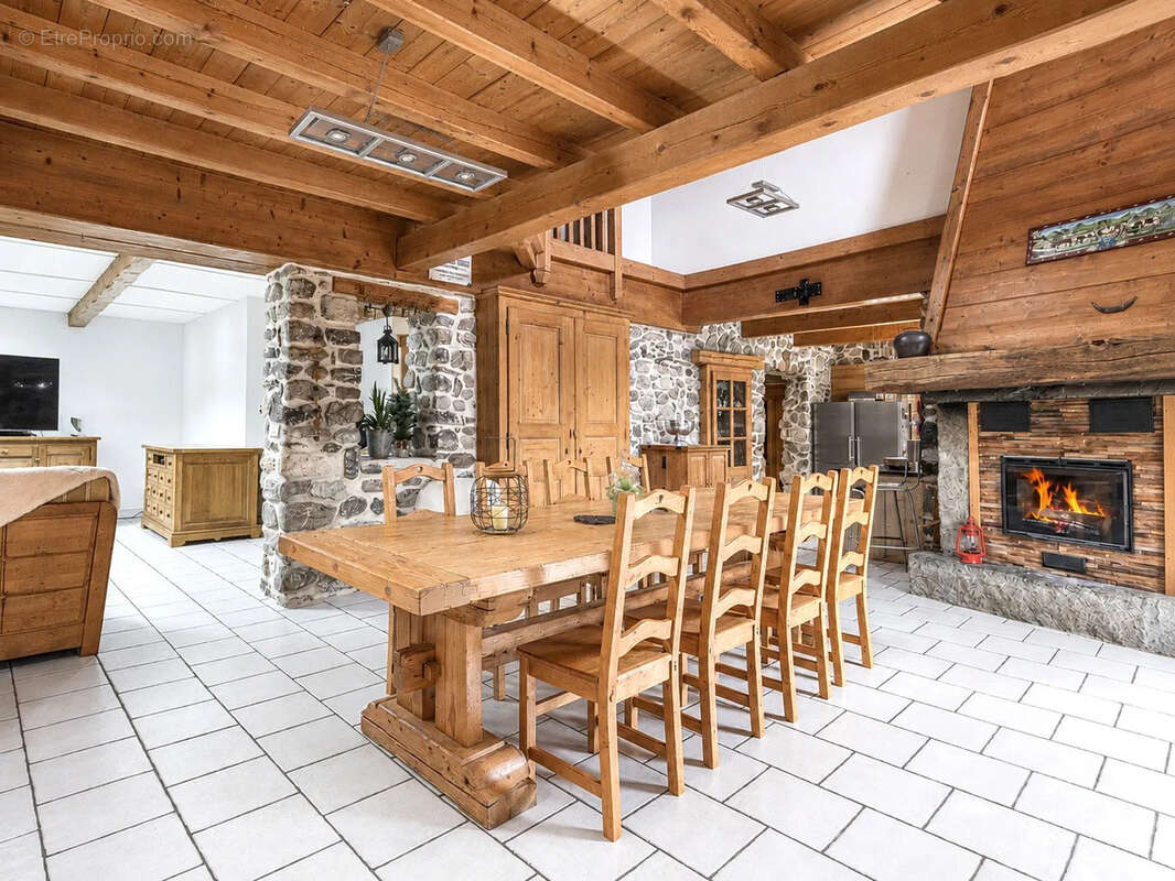 Maison 465 m² à Mieussy  - photo 5