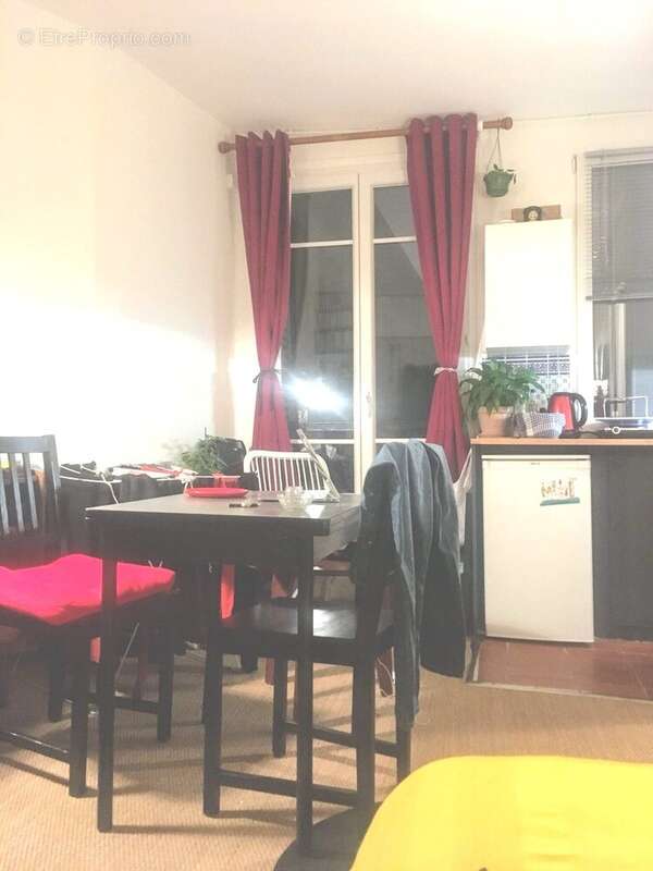 Appartement à PARIS-19E