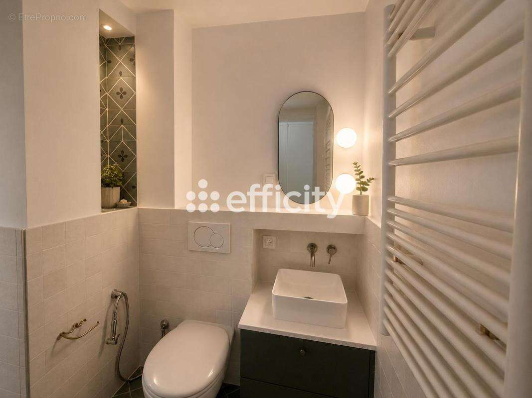 Appartement à PARIS-19E