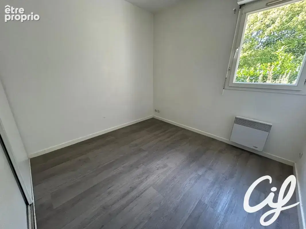 Appartement T2 NANTES L Eraudière - 33.55 m2  116 000 Euros - photo 7