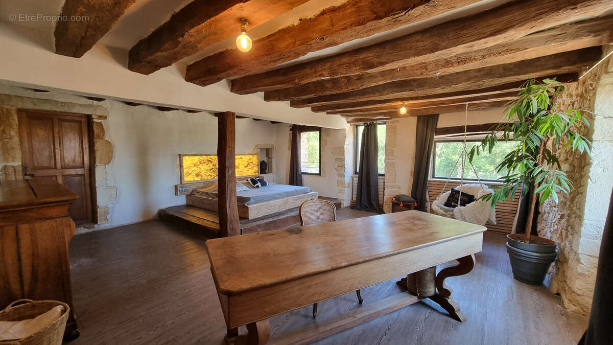 Maison à GOUDARGUES