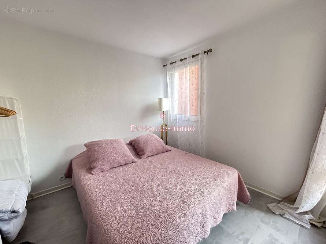 Appartement 32 m² à Agde  - photo 4