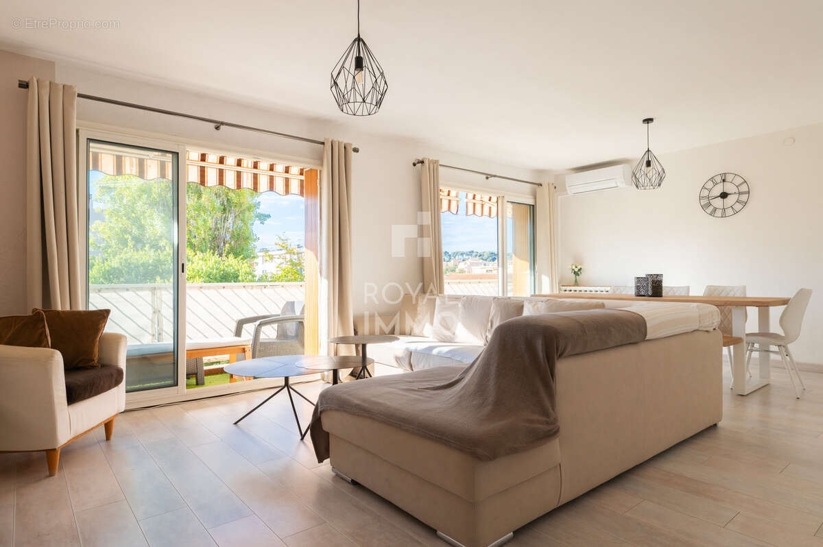 Appartement à LE PRADET