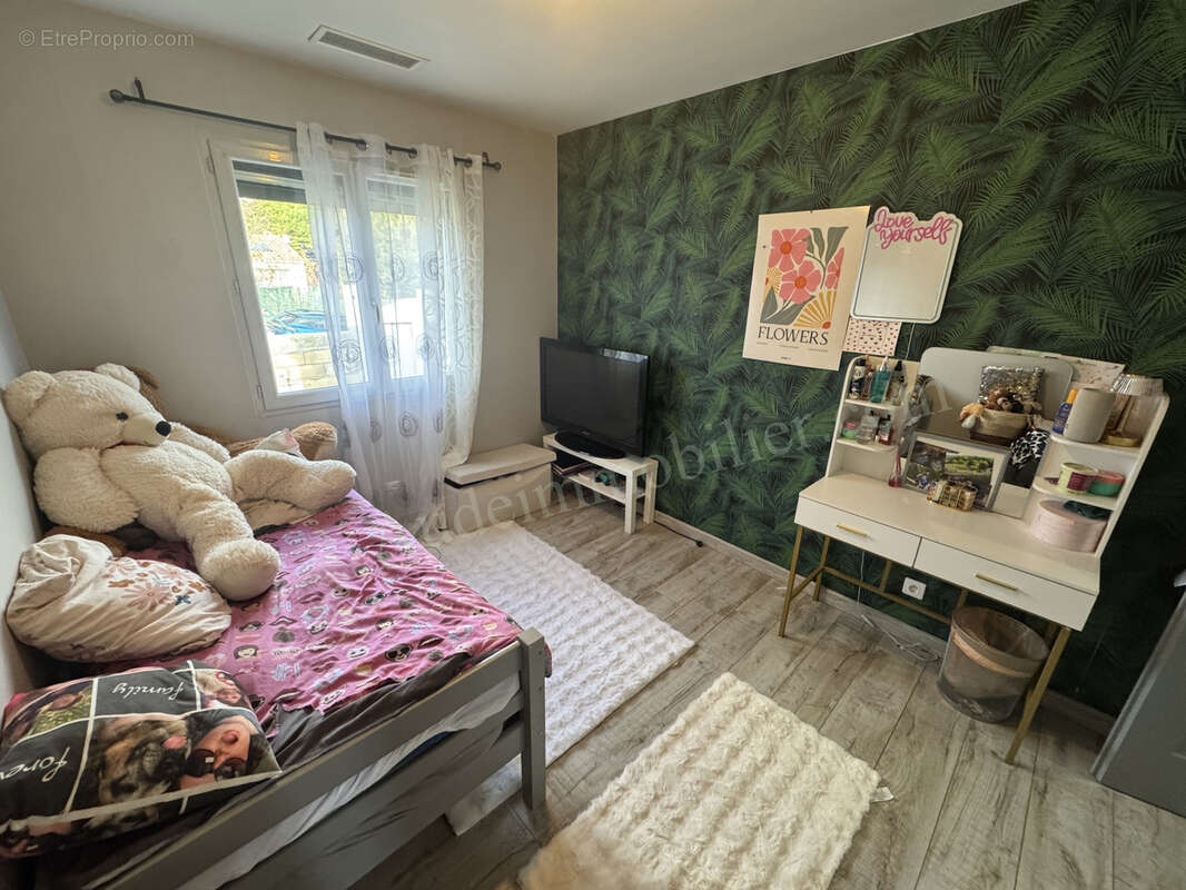 Villa de plain-pied avec jardin et garage - photo 12