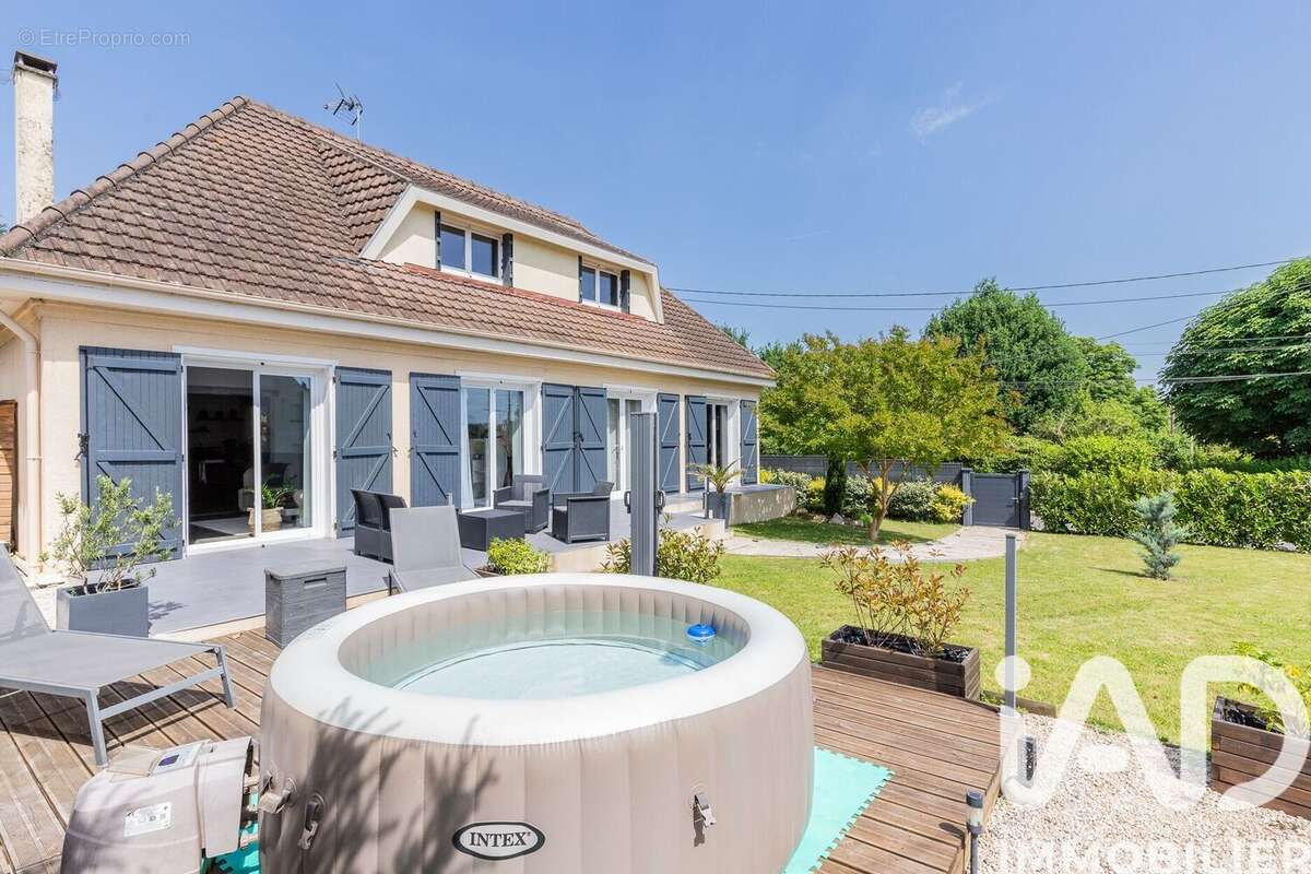Maison 146 m² à Longpont-Sur-Orge  - photo 3