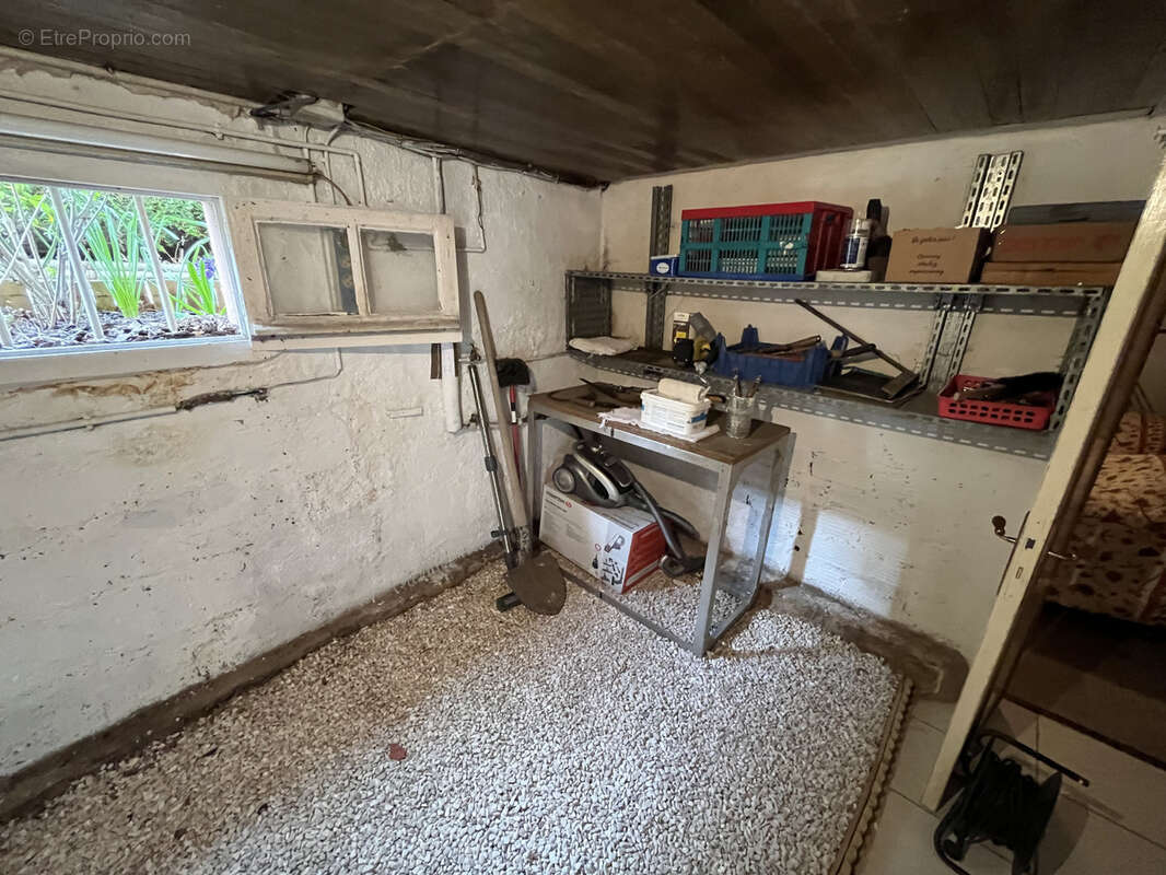 Maison à PARAY-VIEILLE-POSTE