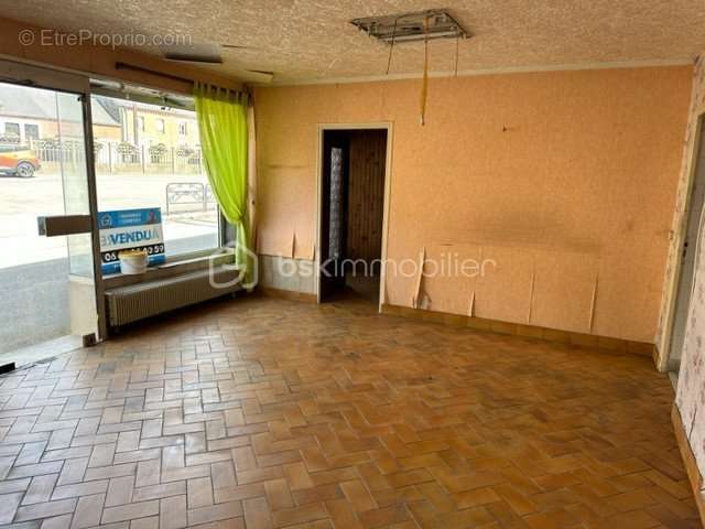 Appartement à ETEIGNIERES