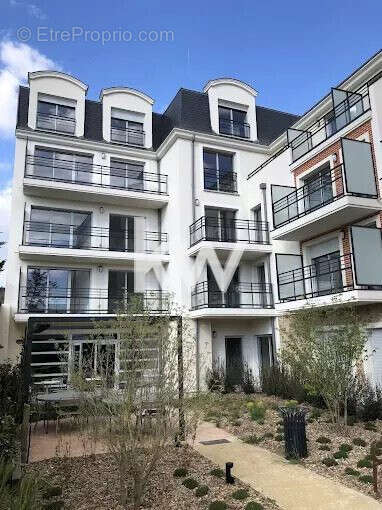 Appartement à MANTES-LA-JOLIE