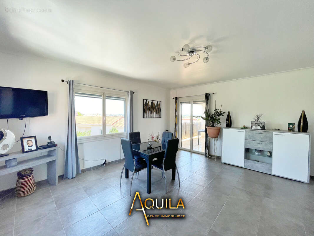 Maison à MAUREILHAN