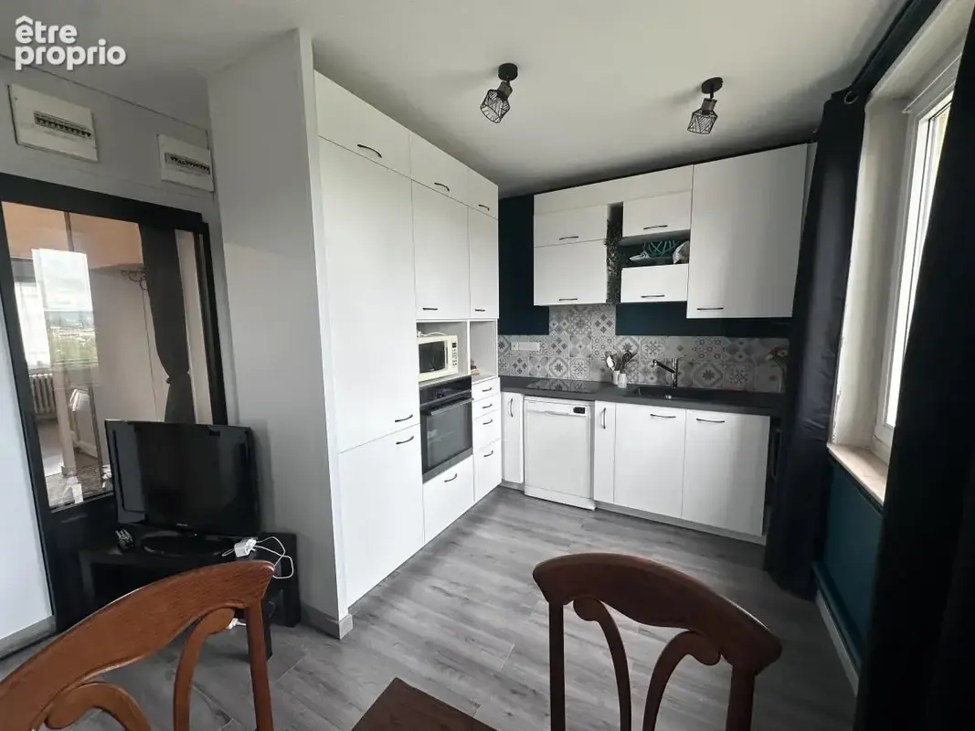 Appartement 3 pièces 52 m² à vendre à Nancy (54000) - photo 2