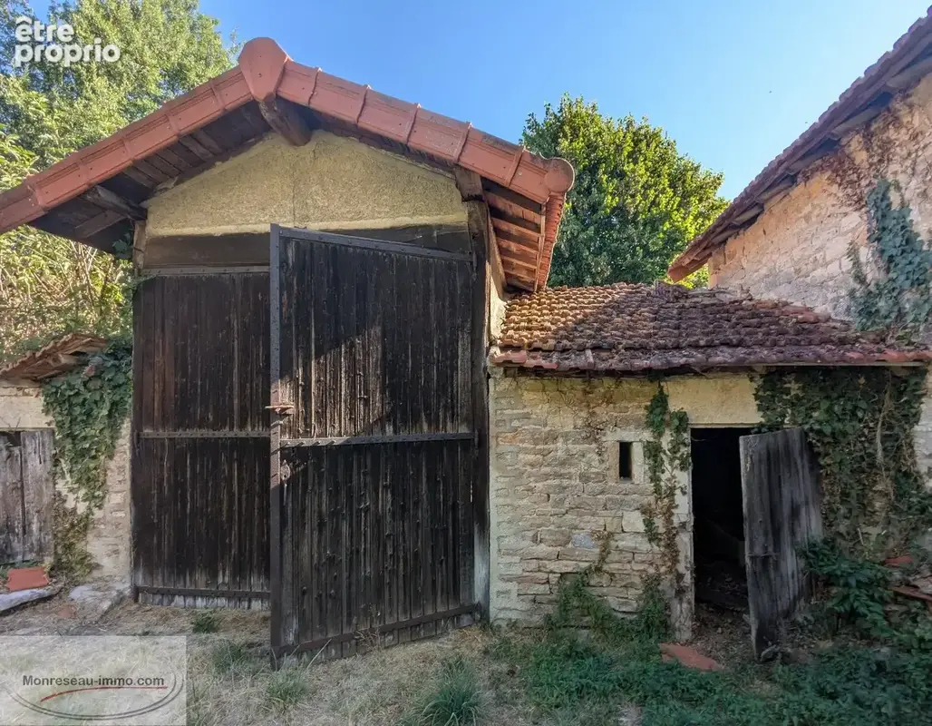 Maison 159 m²  4 chambres  terrain env. 650 m²  dépendances  SAINT-AMBREUIL - photo 11