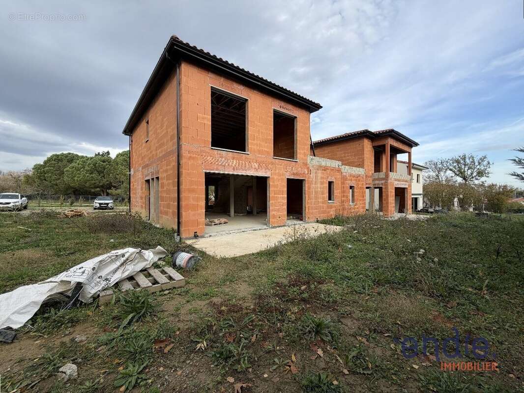 Maison à SAINT-GENIES-BELLEVUE