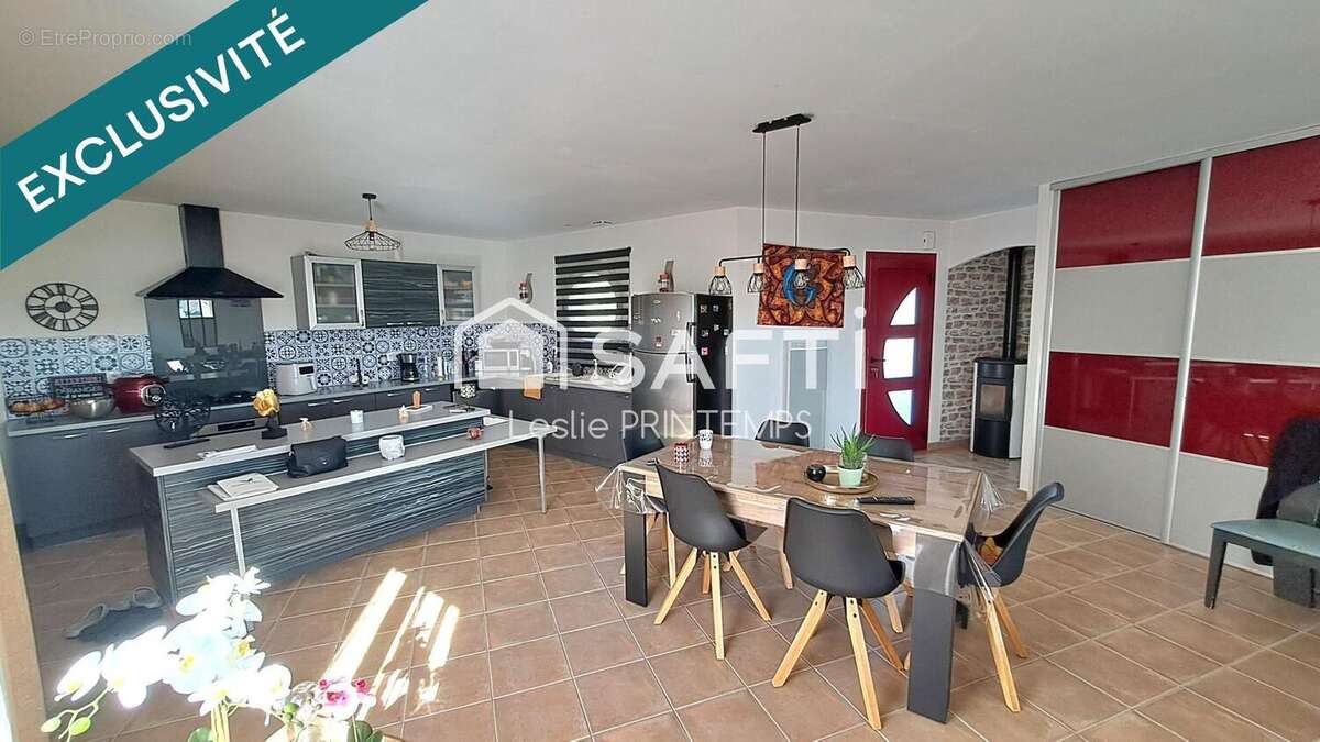Maison 140 m² à Saint-Laurs  - photo 3